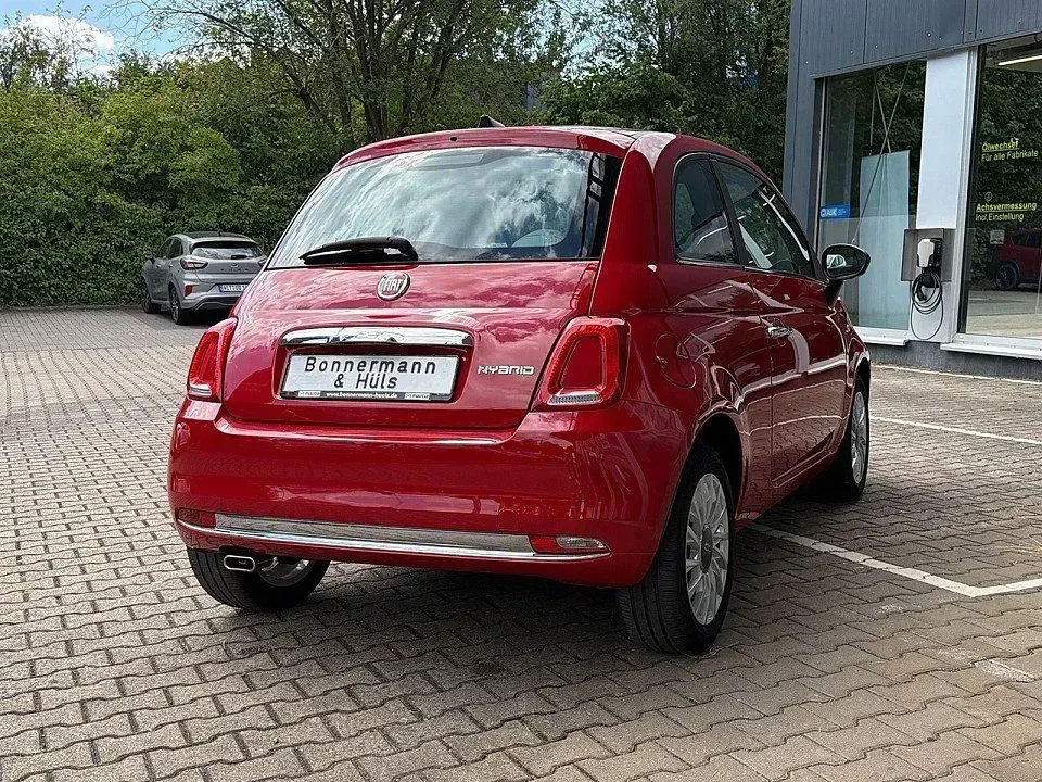 Gebraucht Fiat 500 Dolcevita 69 PS (50 kW) 2022 Passione rot Kleinwagen