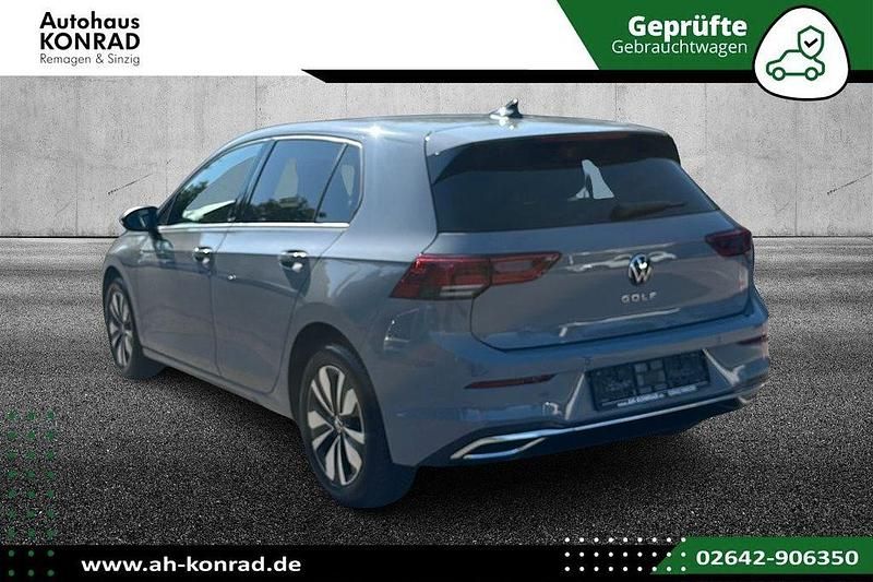 Gebraucht VW Golf Move 150 PS (110 kW) 2023 Grau Limousine