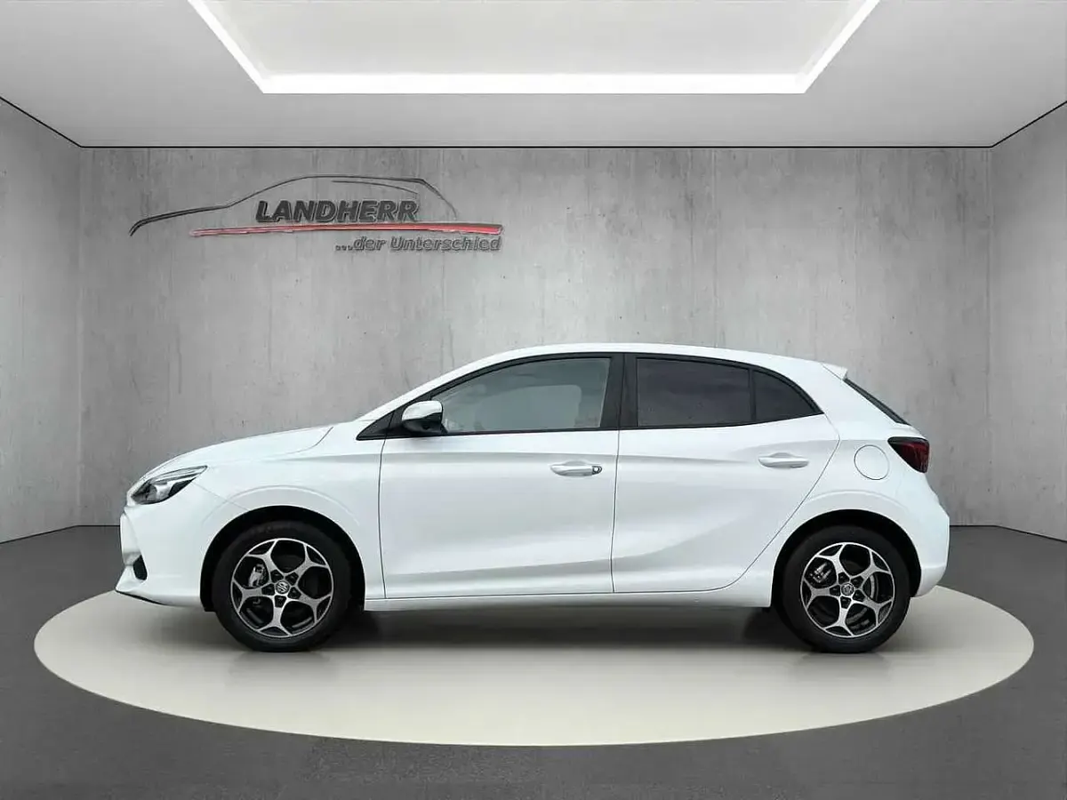 Neu MG MG3 Luxury 194 PS (142 kW) 2026 Weiß Kleinwagen