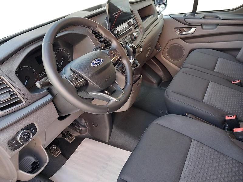 Gebraucht Ford Transit Custom Trend 131 PS (96 kW) 2023 Polar silber metallic Kombi