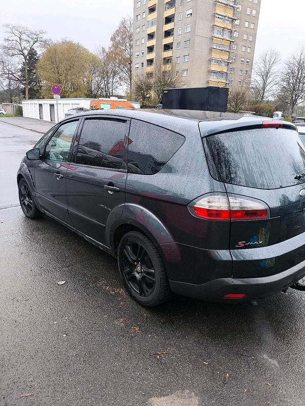 Käytetty Ford S-MAX S 140 HP (102 kW) 2007 Harmaa Tila-auto