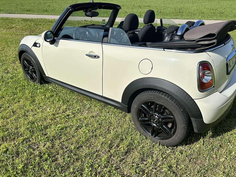 Gebraucht Mini One Cabriolet 98 PS (72 kW) 2014 Cabrio