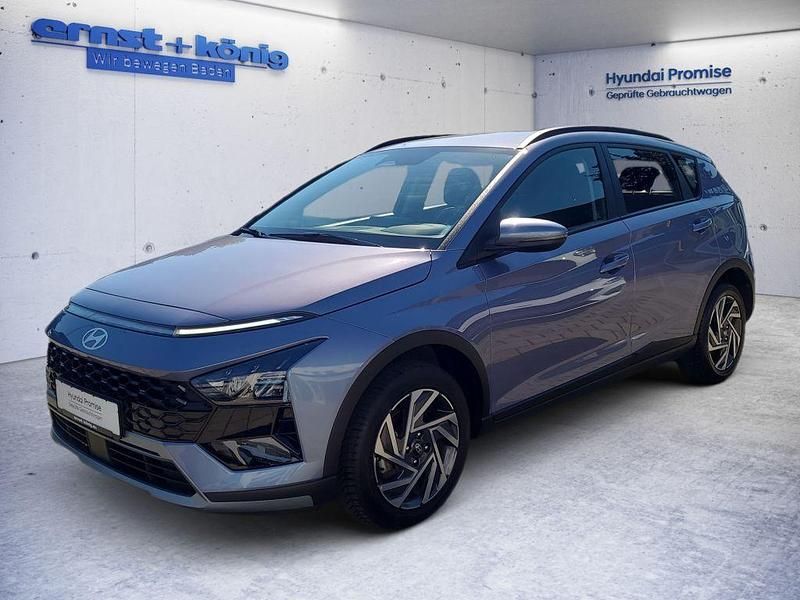 Blau Gebraucht 2024 Hyundai Bayon Trend SUV | 21.980 € (Etwas zu teuer) - Bild 1/4