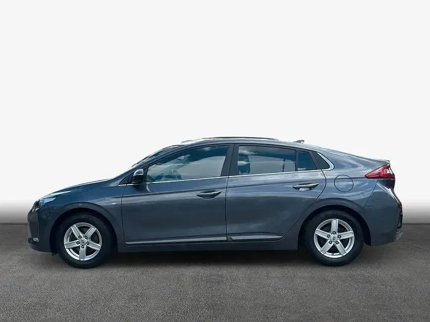 Gebraucht Hyundai Ioniq Style 105 PS (77 kW) 2017 Grau Kleinwagen