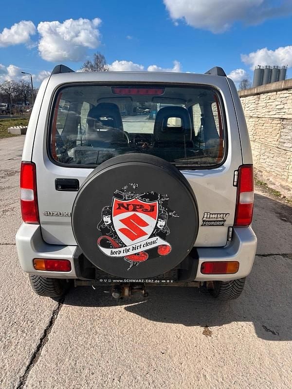 Gebraucht Suzuki Jimny 82 PS (60 kW) 2004 Silber SUV