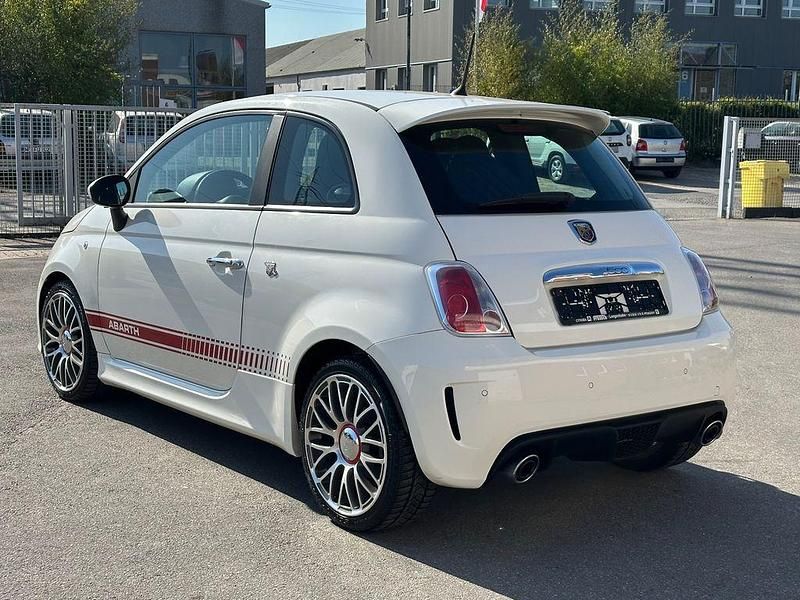 Gebraucht Abarth 500 135 PS (99 kW) 2012 Weiß Coupé