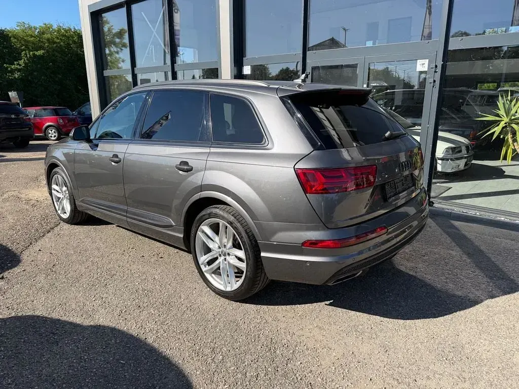 Gebraucht Audi Q7 S-Line 286 PS (210 kW) 2019 Grau SUV