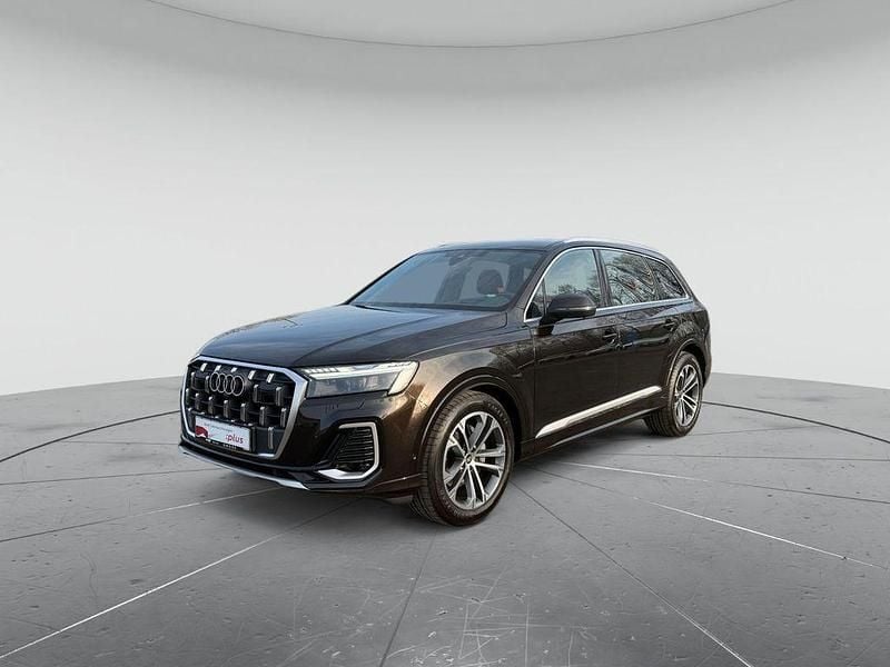 Gebraucht Audi Q7 Ambiente 286 PS (210 kW) 2024 Tamarindenbraun metallic SUV
