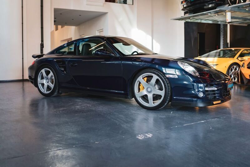 Dunkelblaumetallic Gebraucht 2010 Porsche 911 Turbo Coupé | 139.900 € - Bild 1/4