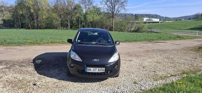 Gebraucht 2011 Ford Ka Titanium Kleinwagen | 1.999 € (Fairer Preis) - Bild 1/4