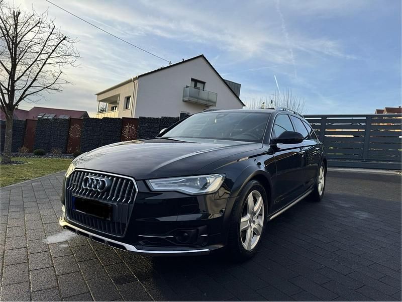 Schwarz Gebraucht 2018 Audi A6 Allroad Kombi | 23.500 € (Fairer Preis) - Bild 1/4
