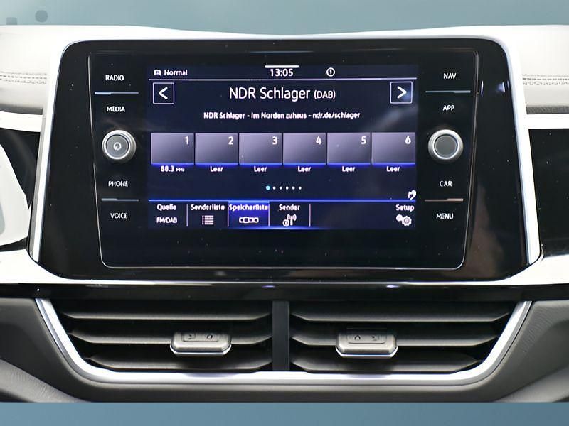 Gebraucht VW T-Roc 110 PS (80 kW) 2023 Grau SUV