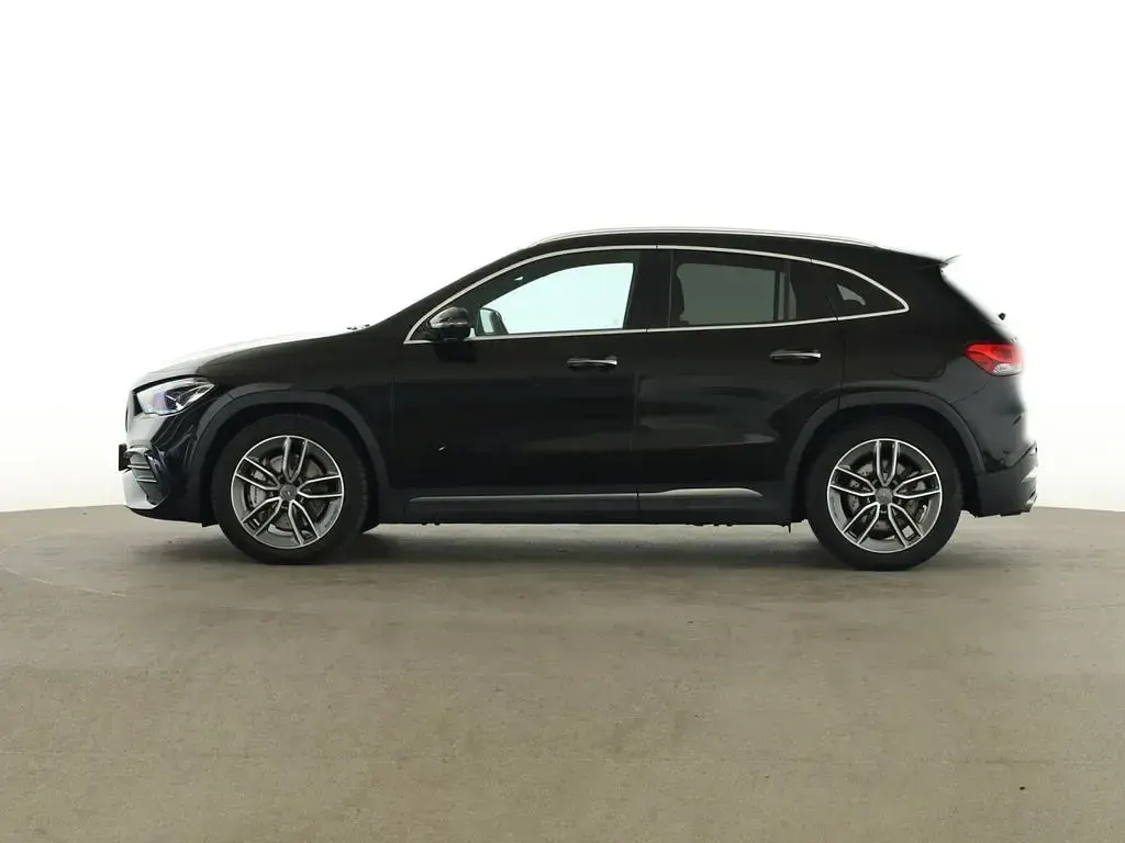 Gebraucht Mercedes GLA35 AMG AMG 306 PS (225 kW) 2022 Schwarz SUV