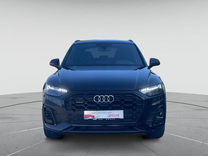 Mythosschwarz metallic Gebraucht 2024 Audi Q5 S-Line SUV | 49.777 € (Etwas zu teuer) - Bild 1/4