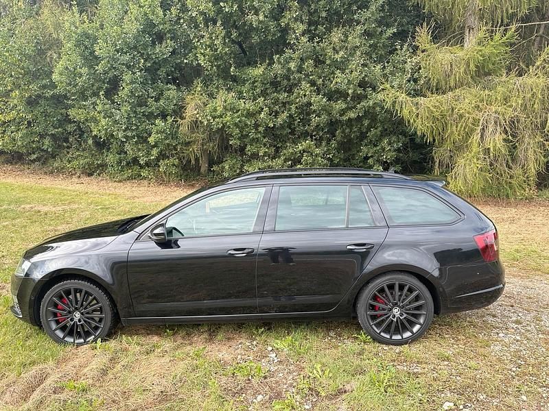 Gebraucht Skoda Octavia RS 184 PS (135 kW) 2014 Schwarz Kleinwagen