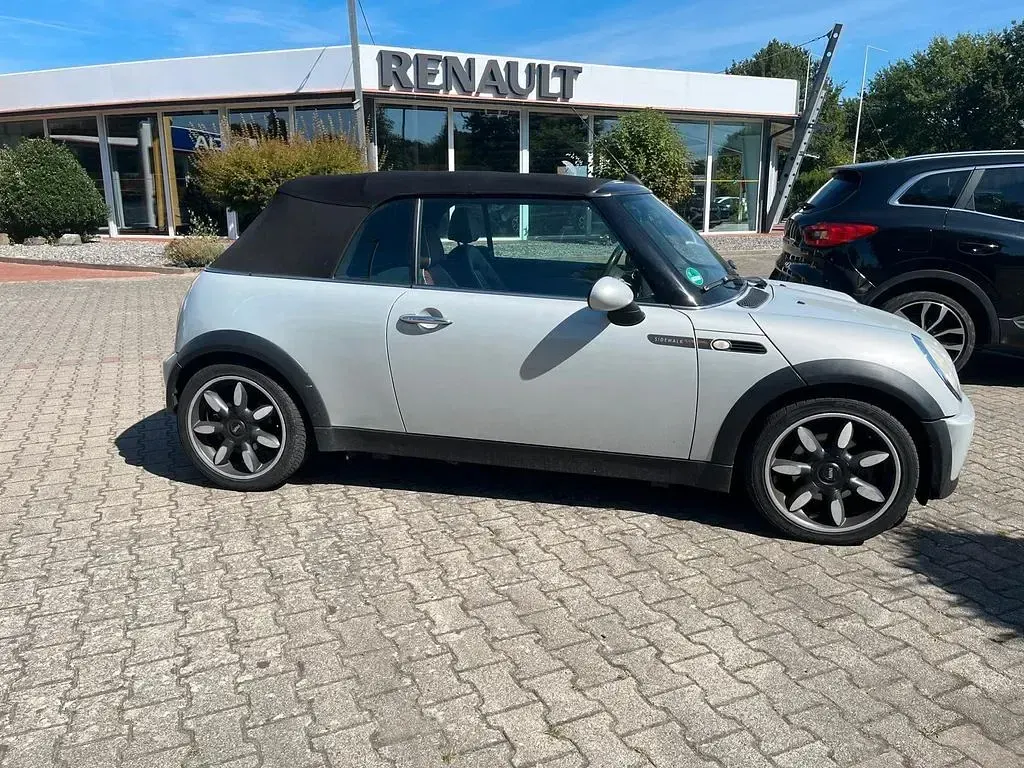 Gebraucht Mini Cooper Cabriolet 116 PS (85 kW) 2009 Silber Cabrio