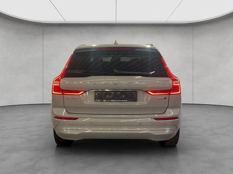 Gebraucht Volvo XC60 Core 250 PS (183 kW) 2024 Grau SUV