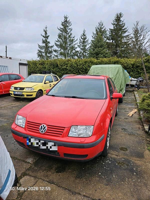 Gebraucht VW Bora 150 PS (110 kW) 2000 Rot Limousine