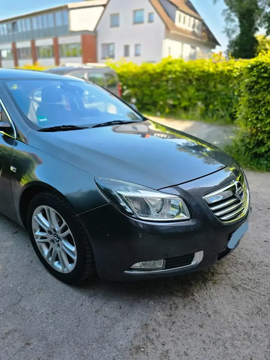 Gebraucht Opel Insignia 140 PS (102 kW) 2009 Grau Limousine