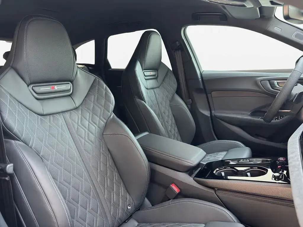 Neu Audi S5 Sport 367 PS (269 kW) 2026 Mythosschwarz metallic Kombi