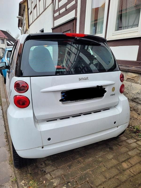 Gebraucht Smart ForTwo Coupé 71 PS (52 kW) 2011 Weiß Coupé