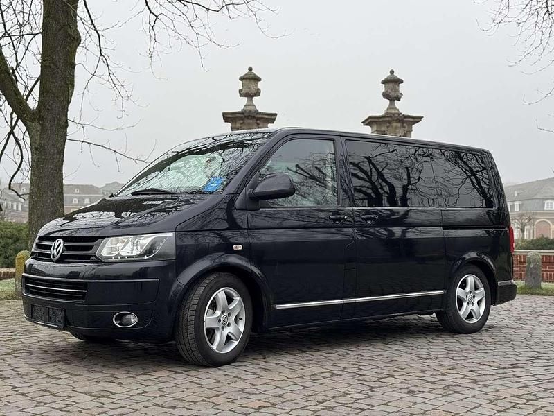Gebraucht VW Multivan Highline 179 PS (131 kW) 2011 Van