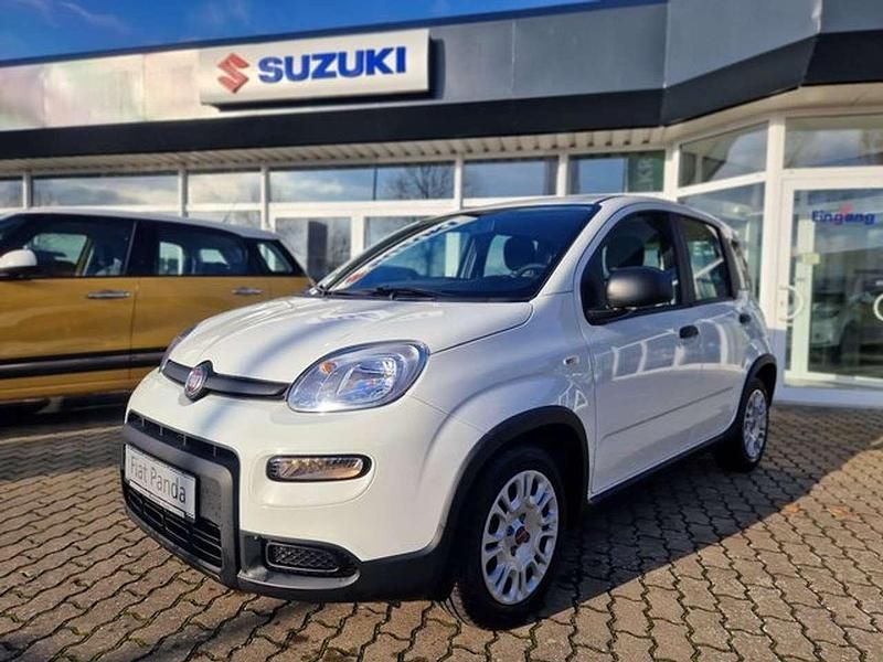Weiß Gebraucht 2023 Fiat Panda Kleinwagen | 15.490 € (Teuer) - Bild 1/4