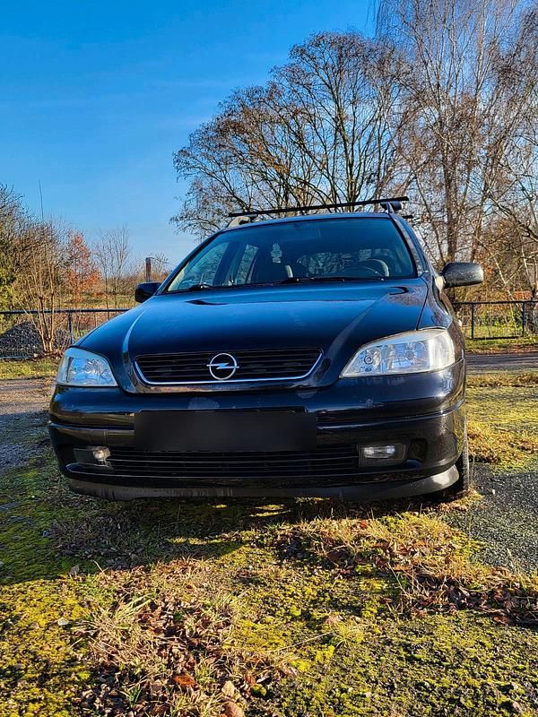 Schwarz Gebraucht 2003 Opel Astra Kombi | 1.750 € (Fairer Preis) - Bild 1/4