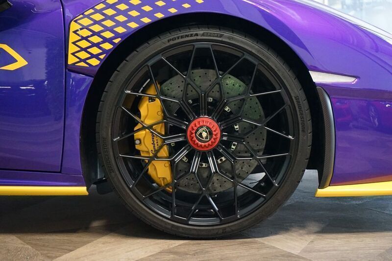 Gebraucht Lamborghini Huracán 640 PS (470 kW) 2022 Violett