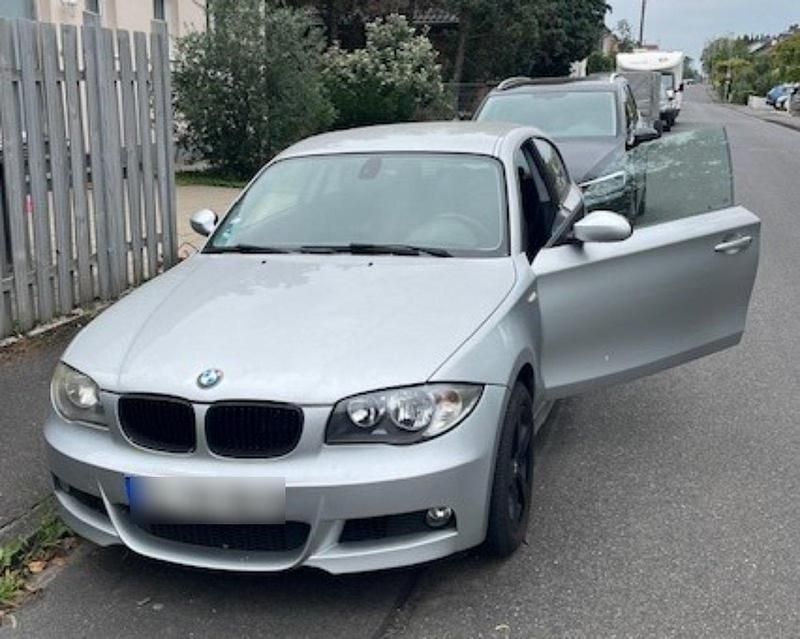 Silber Gebraucht 2007 BMW 116 Kleinwagen | 1.200 € (Superpreis) - Bild 1/4