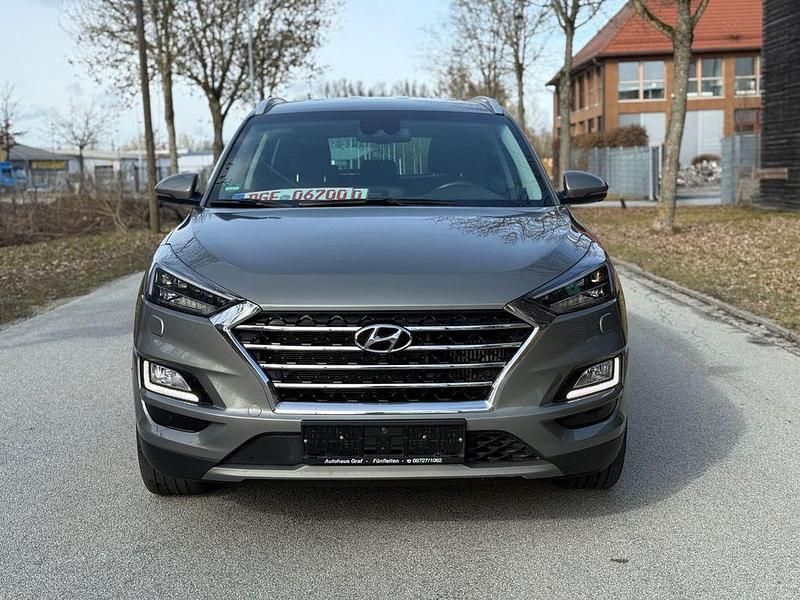 Gebraucht Hyundai Tucson Premium 185 PS (136 kW) 2020 Grau SUV