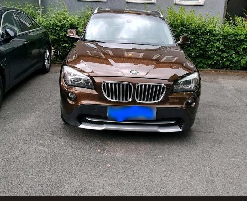 Gebraucht BMW X1 204 PS (150 kW) 2011 Braun SUV