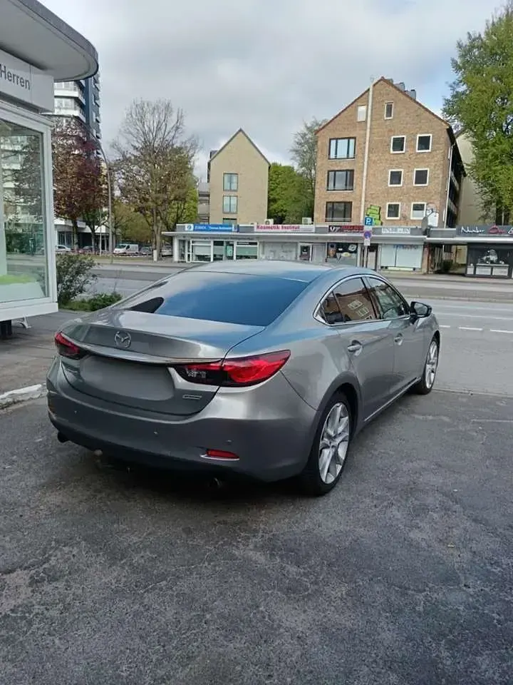Używany Mazda 6 175 KM (128 kW) 2014 Szary Sedan/Limuzyna