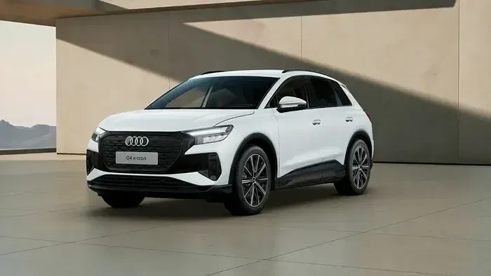 Second-hand Audi Q4 e-tron Ambiente 210 kW (286 CP) 2025 SUV