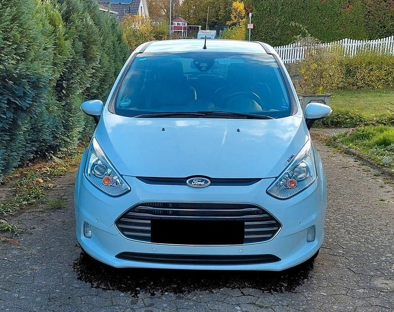 Gebraucht Ford B-MAX Titanium 95 PS (69 kW) 2013 Weiß Van / Kleinbus