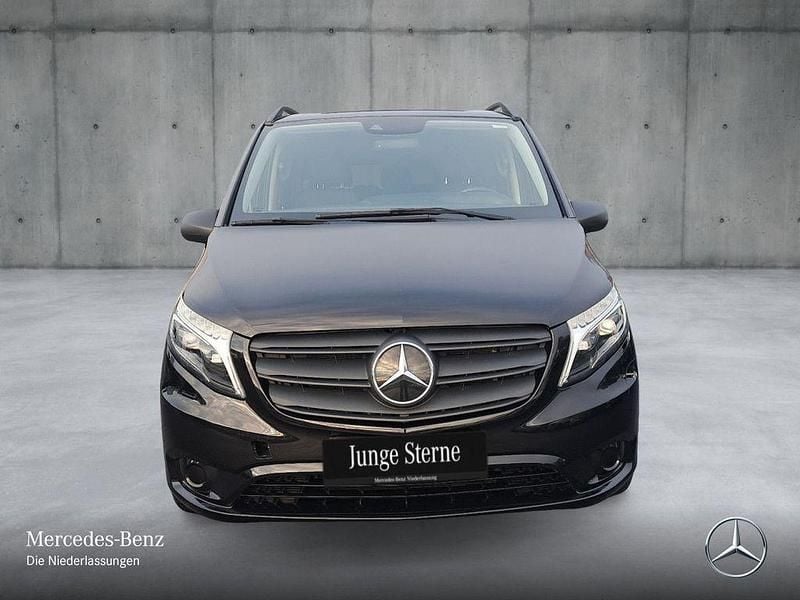 Gebraucht Mercedes e-Vito 150 kW (204 PS) 2021 Schwarz Van / Kleinbus