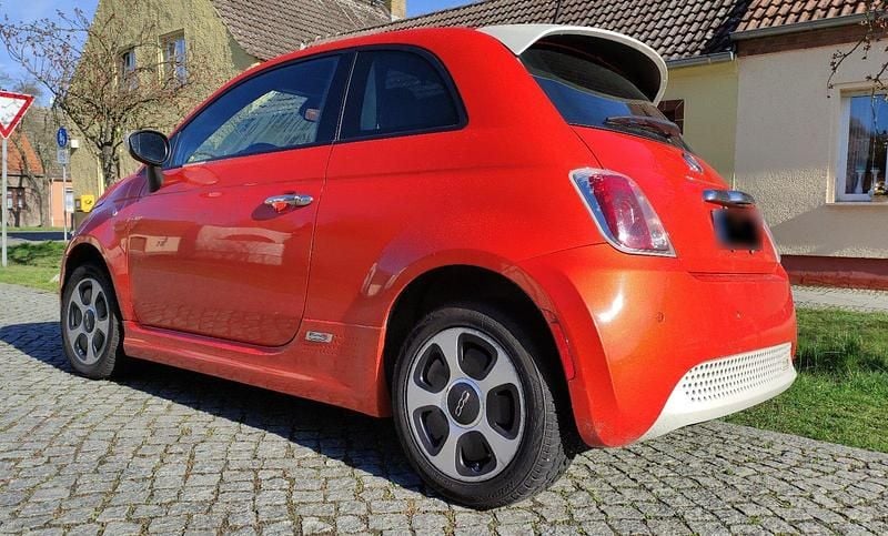 Gebraucht Fiat 500e 83 kW (113 PS) 2015 Orange Kleinwagen