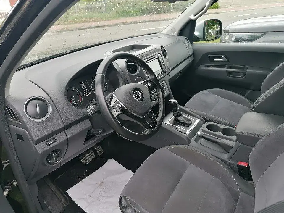 Gebraucht VW Amarok Ultimate 179 PS (131 kW) 2017 Deep black perleffekt Pickup