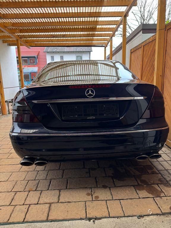 Second-hand Mercedes E320 Elegance 224 CP (164 kW) 2008 Albastru Berlinǎ