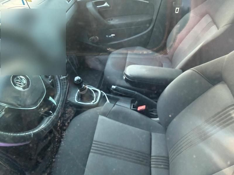 Gebraucht VW Polo R-line 95 PS (69 kW) 2016 Andere farben Kleinwagen