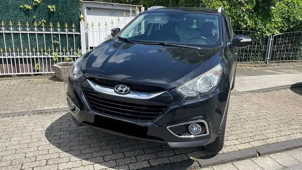 Gebraucht Hyundai ix35 Style 163 PS (119 kW) 2011 Schwarz SUV