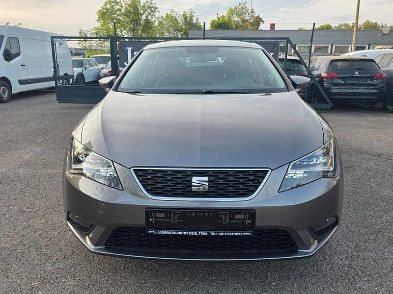 Usata Seat Leon Style 105 CV (77 kW) 2014 Grigio Berlina