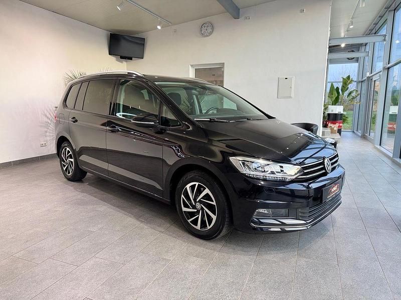 Gebraucht VW Touran Join 116 PS (85 kW) 2018 Schwarz Van / Kleinbus