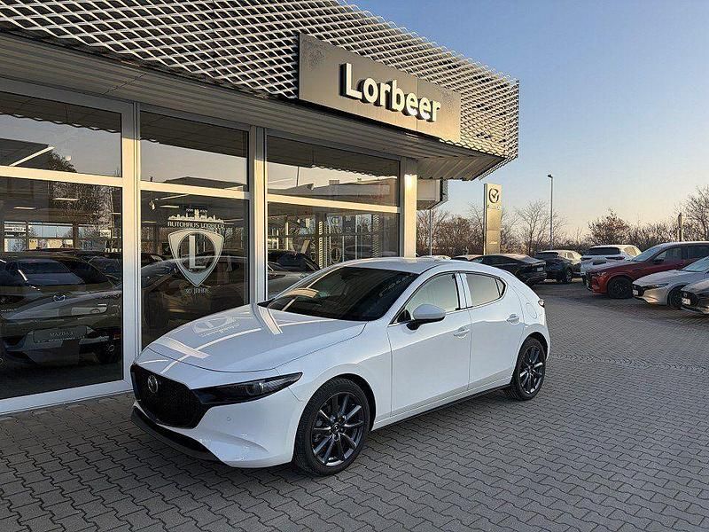 Neu Mazda 3 Center-Line 140 PS (102 kW) 2026 Weiß Limousine