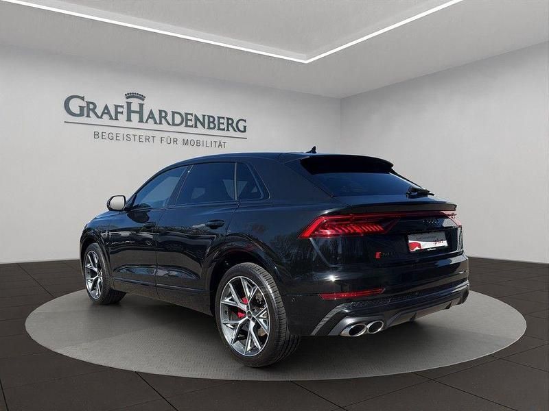 Gebraucht Audi SQ8 Sport 507 PS (372 kW) 2022 Mythosschwarz metallic SUV