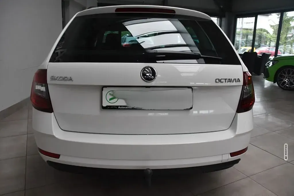Gebraucht Skoda Octavia Soleil 116 PS (85 kW) 2019 Weiß Kombi