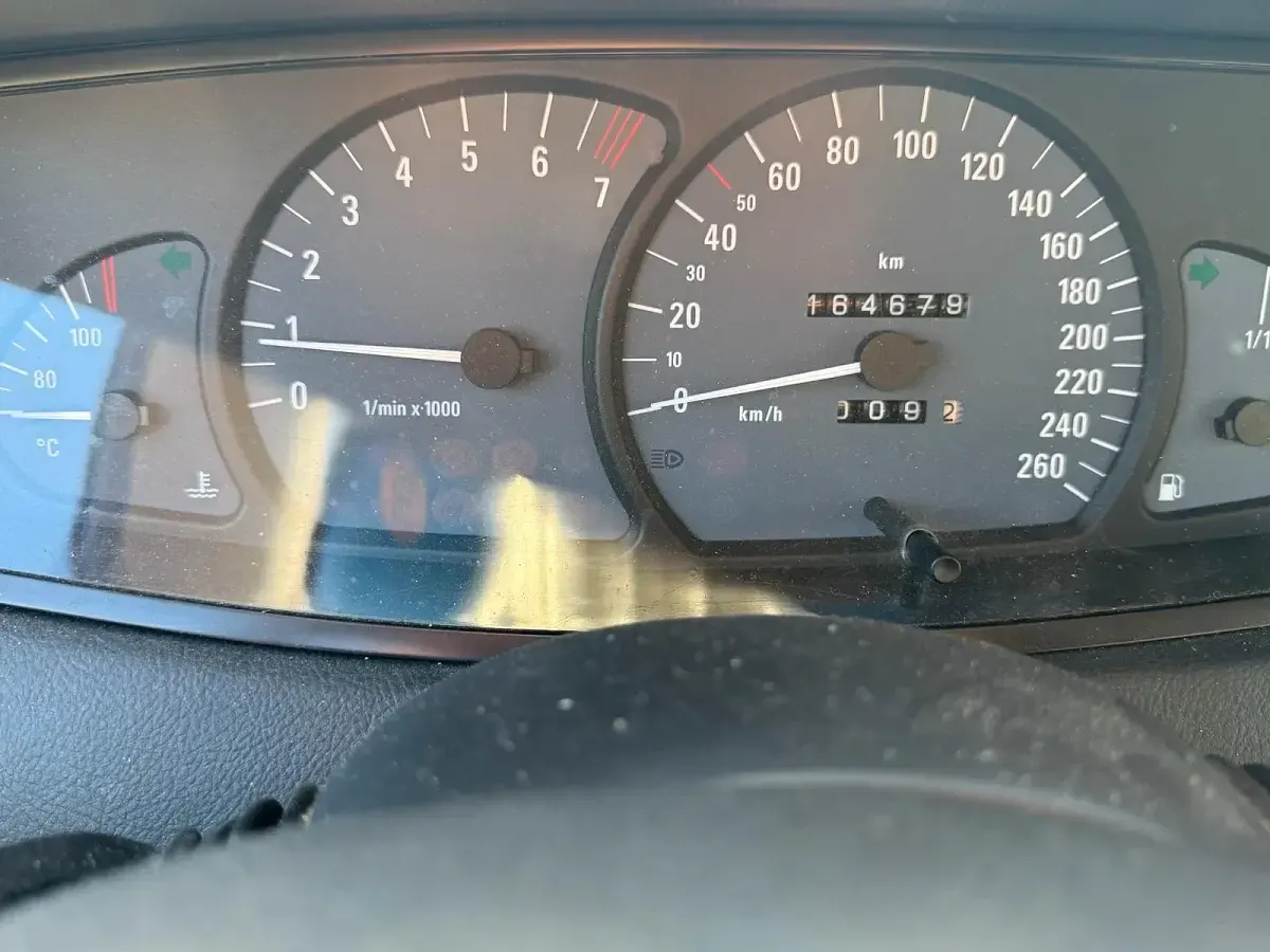 Gebraucht Opel Omega 180 PS (132 kW) 2002 Rot Limousine