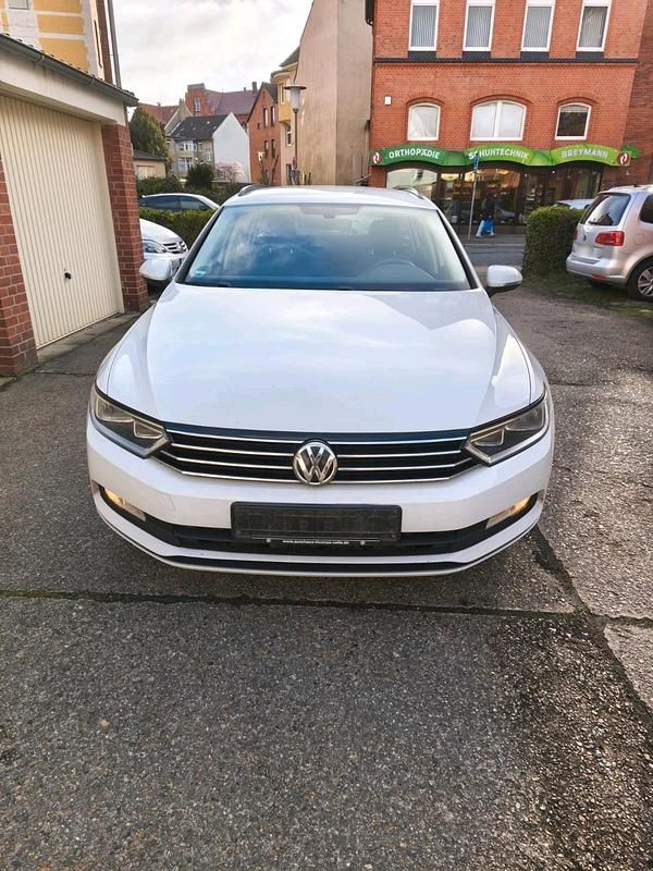 Second-hand VW Passat 120 CP (88 kW) 2016 Alb Break