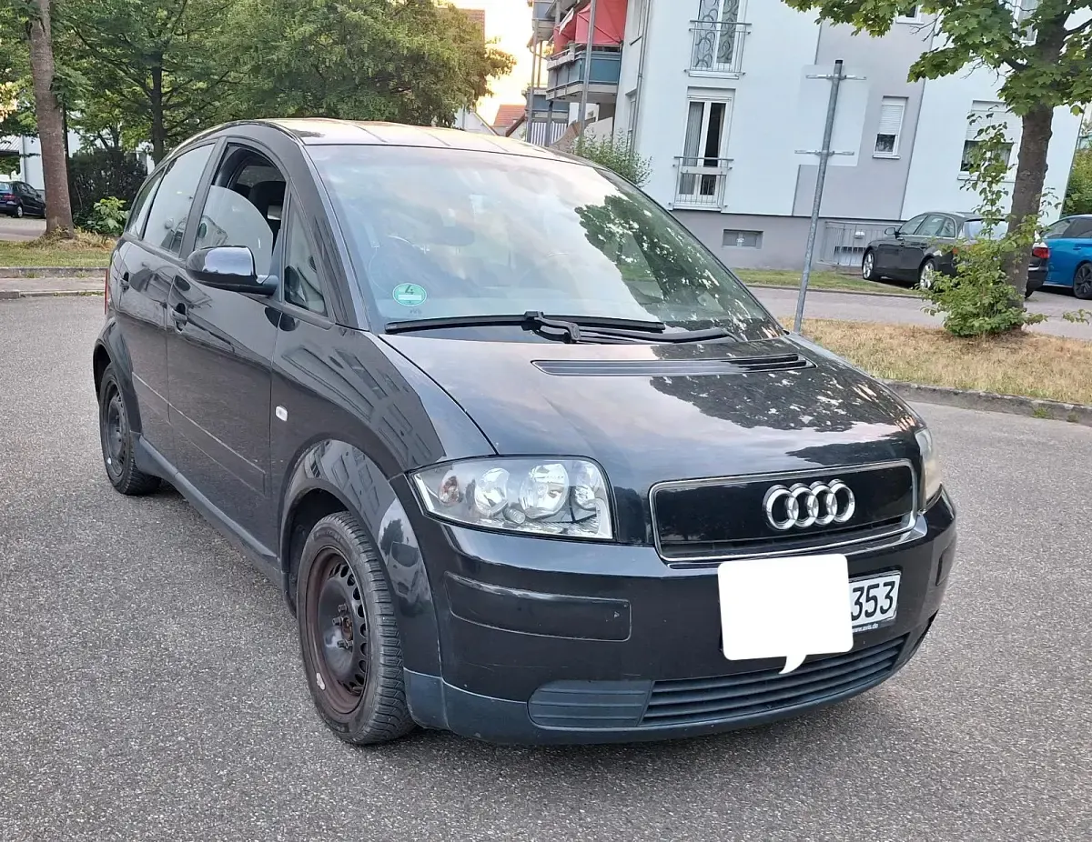 Gebraucht Audi A2 75 PS (55 kW) 2003 Schwarz Kleinwagen