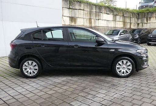 Gebraucht Fiat Tipo 130 PS (95 kW) 2024 Schwarz Limousine